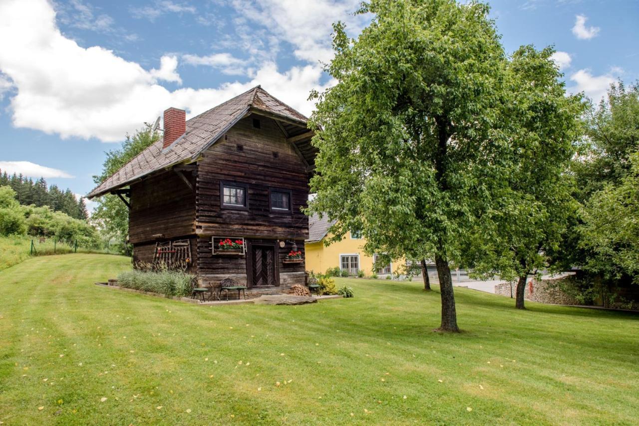 Huette Zum Verlieben Gurk Exterior photo