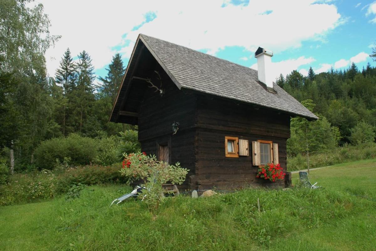 Huette Zum Verlieben Gurk Exterior photo