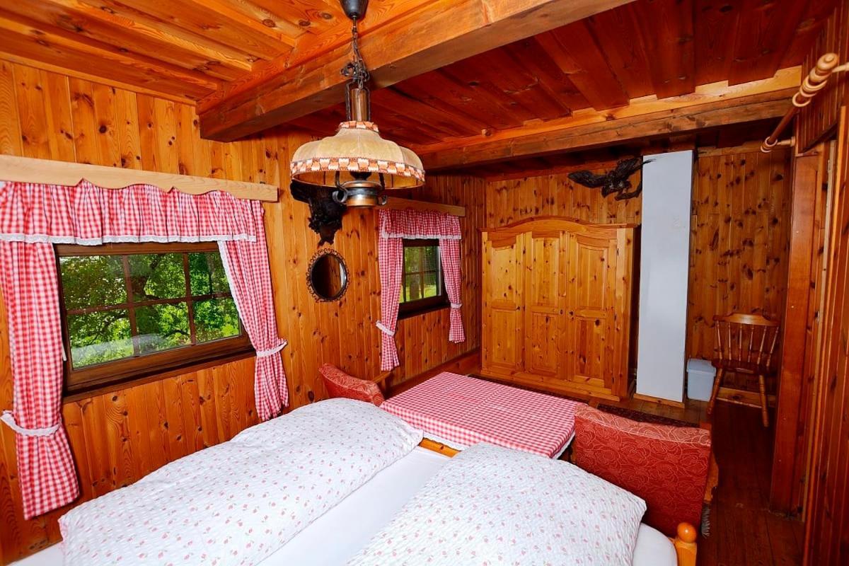Huette Zum Verlieben Gurk Exterior photo